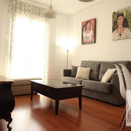 Apartamentos Balcon De La Vega อัลโมโดวาร์ เดล ริโอ ภายนอก รูปภาพ